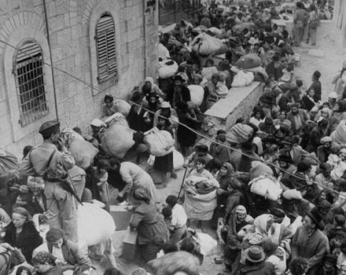 Israël : Retour aux frontières de 1967 selon Obama - Page 7 1948-k_-expulsion-des-habitants-juifs-de-jerusalem-occupee-par-la-legion-arabe_-juin48
