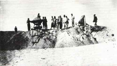 1910 Travaux de terrassement de la future rue Nahalat Binyamin - TEL AVIV
