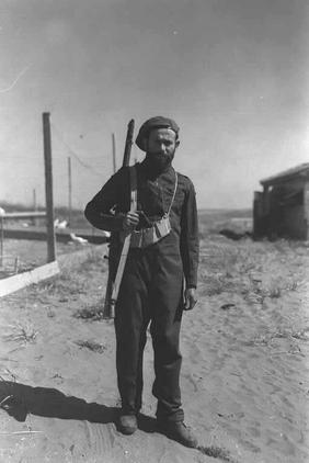 Paysan-garde yéménite au moshav Eliashiv - photo 18 juin 1939